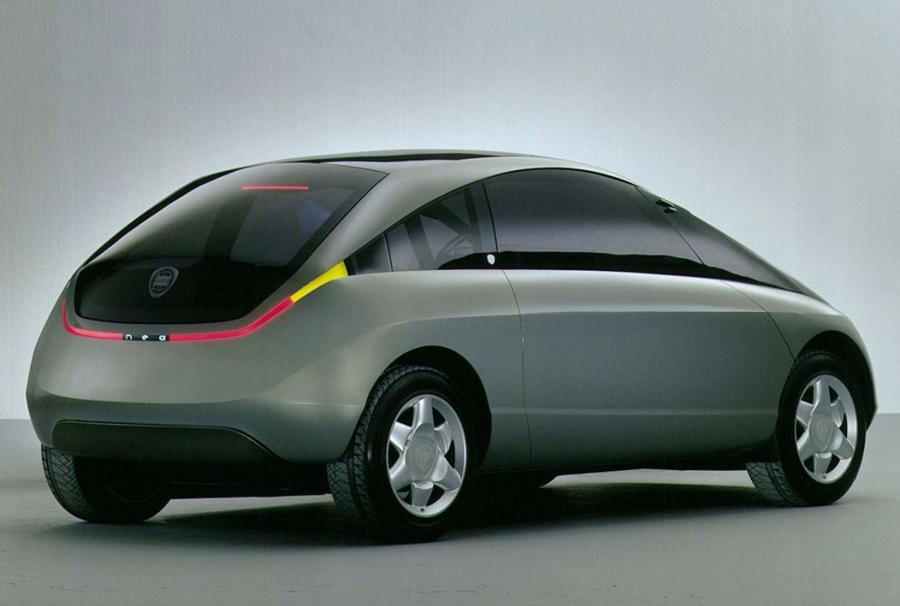 Lancia Nea Concept 2000 года  (фото 13 из 14)